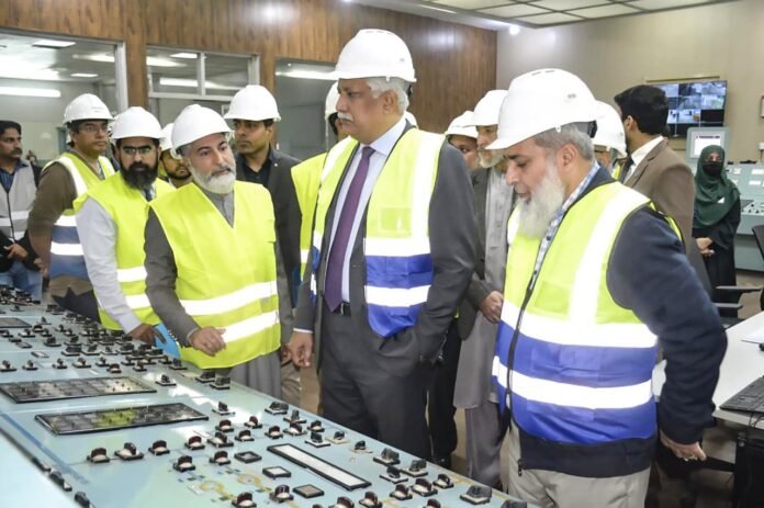 WAPDA chairman Lt Gen (red) Muhammad Saeed visits Mangla Hyde Power Station.