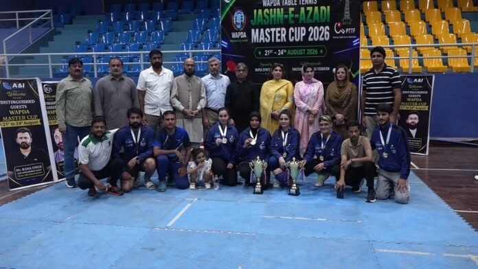 Group photo of men and women final winner teams of WAPDA Jashn-e-Azadi Table Tennis Master Cup 2026.